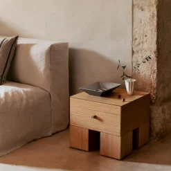 Table de chevet en chêne naturel 40x45cm Kuben - Ferm Living