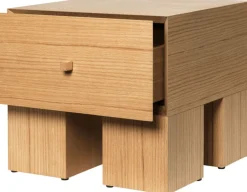 Table de chevet en chêne naturel 40x45cm Kuben - Ferm Living