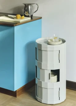 Table de chevet en plastique recyclé vert menthe 3 portes 38x71cm Facet - HAY
