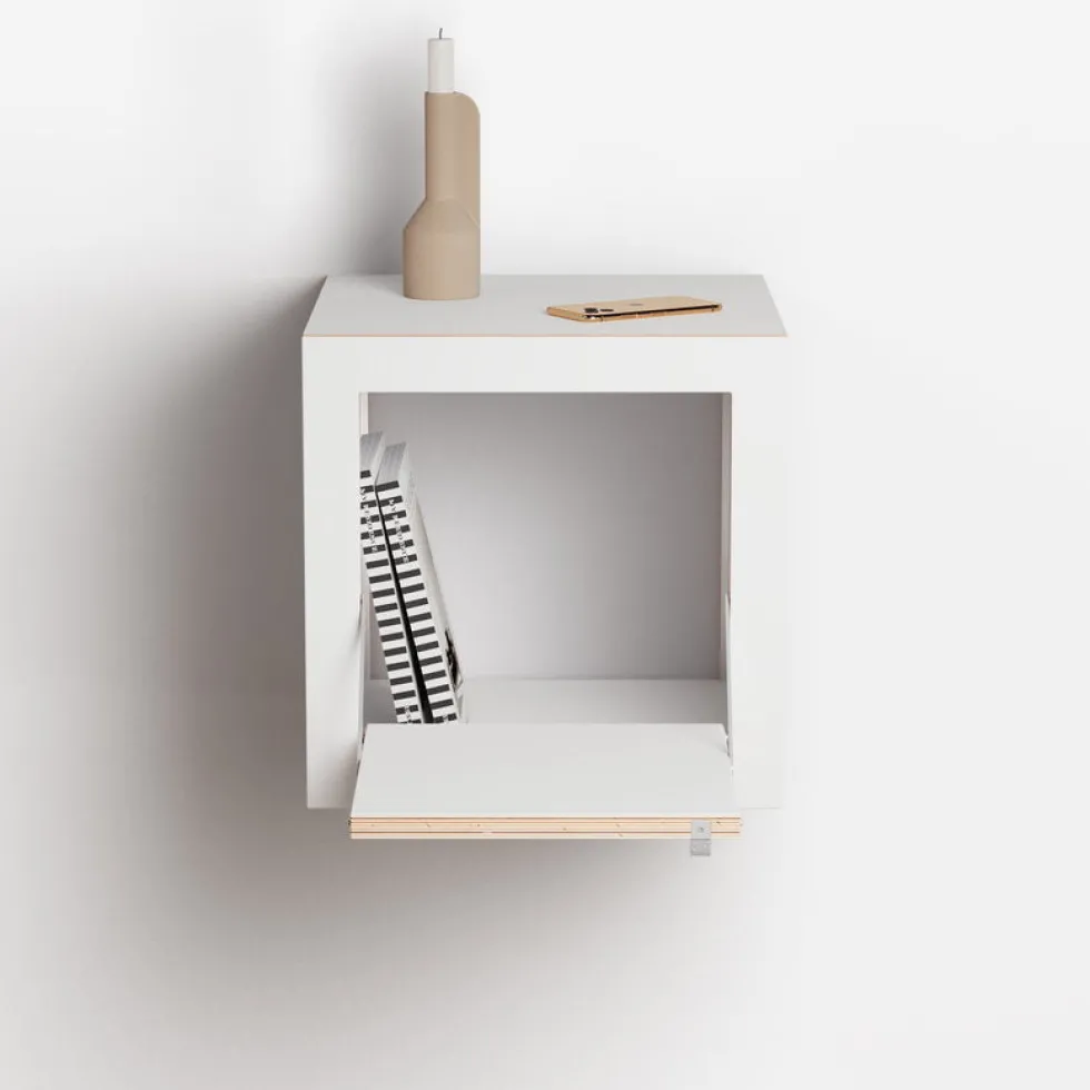 Table de chevet murale en bouleau teinté blanc 40x40x40cm Fläpps Box - Ambivalenz
