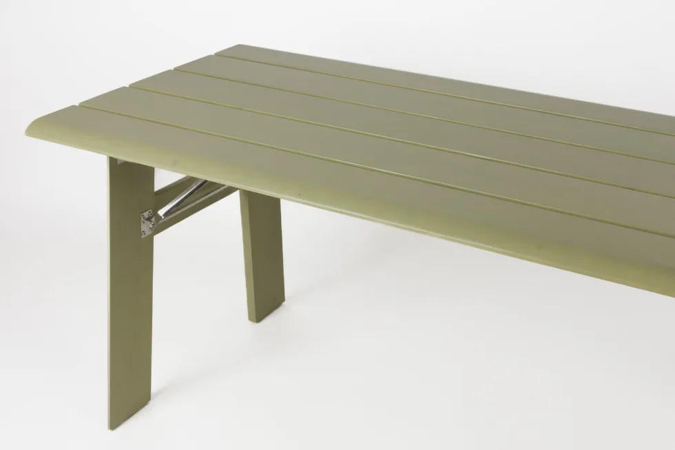 Table de jardin en pin desert sage 180x79x75cm Avenue - Zuiver