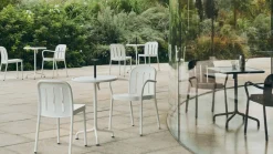 Table de jardin ronde en aluminium laqué blanc cassé 55x74cm Deville - HAY