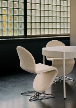 Table en métal et bois blanc 160cm Series 430 - Verpan