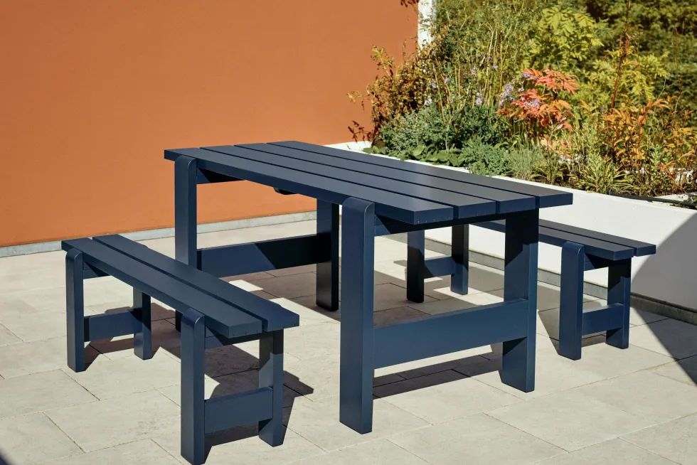 Table en pin laqué bleu métal 230 x 83 x 74 cm Weekday - Hay