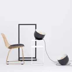 Table haute d'appoint à deux étages blanc en métal 30 x 60 cm Tensio 2 - Custom Form