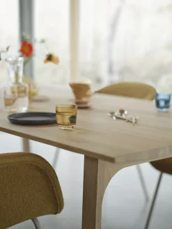Table à mager avec rallonge en chêne huilé 205x100cm Earnest - Muuto