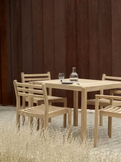 Table à manger carrée d'extérieur en teck non traité 100x98,5cm AH902 - Carl Hansen & Søn