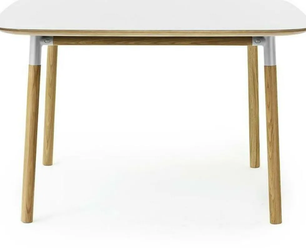 Table à manger carrée en chêne et stratifié blanc 120 x 120 cm Form - Normann Copenhagen