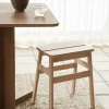 Table à manger carrée en chêne naturel 68 x 68 cm Quatrefoil - Form & Refine
