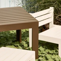 Table à manger de jardin rectangulaire en acier marron 191x80x76cm Haus - Hübsch