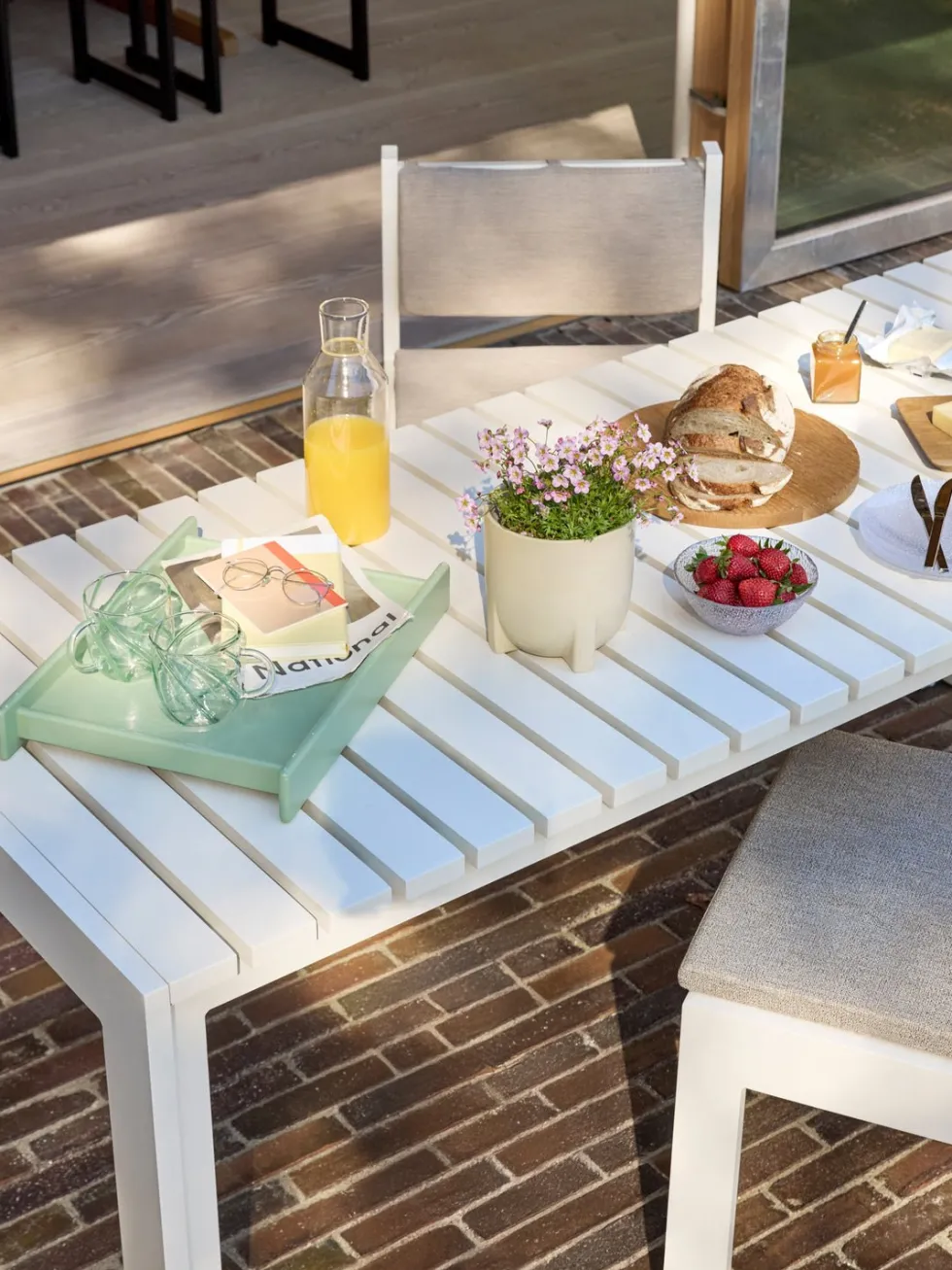 Table à manger de jardin rectangulaire en acier marron 191x80x76cm Haus - Hübsch