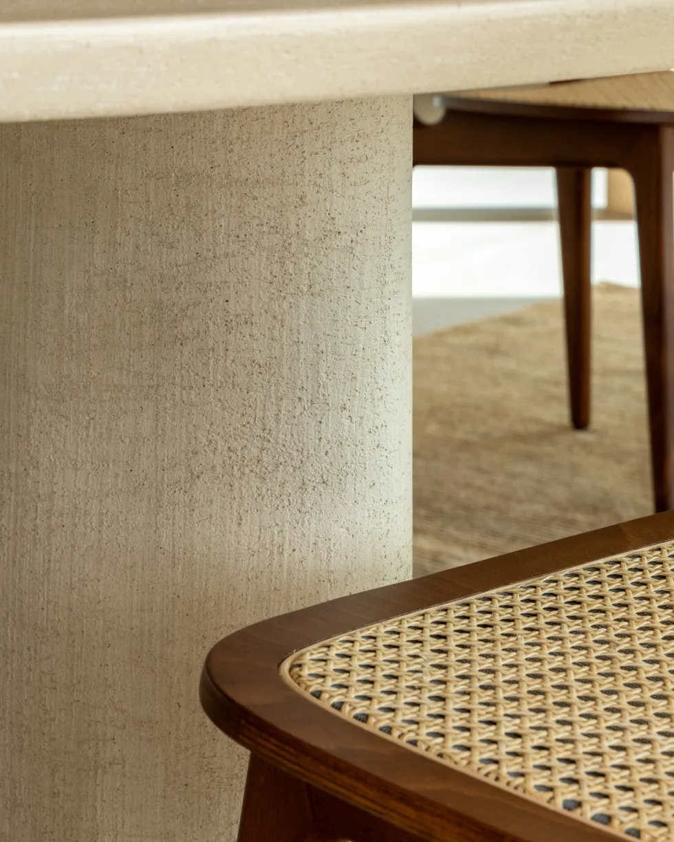 Table à manger ellipse en plâtre minéral 240x120cm Ari Ellipse - Vincent Sheppard