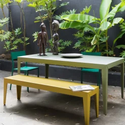Table à manger en aluminium noir 180 cm Zef - Matière Grise