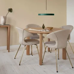 Table à manger en chêne naturel Comfort Circle - UMAGE