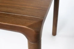 Table à manger en noyer 160x90cm Storm - Zuiver