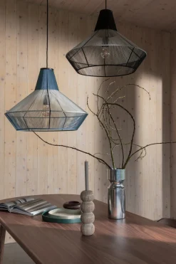 Table à manger ovale avec rallonge en noyer naturel 180/240x90cm Twist - Zuiver