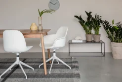 Table à manger rectangulaire avec rallonge en chêne naturel 180/240x90cm Glimps - Zuiver