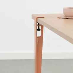 Table rectangulaire avec pieds rose cendré 75 cm Baltazar - TIPTOE