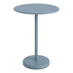 Table ronde d'extérieur en acier bleu ciel 70 x 95 cm Linear - Muuto