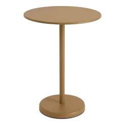 Table ronde d'extérieur en acier orange 70 x 95 cm Linear - Muuto