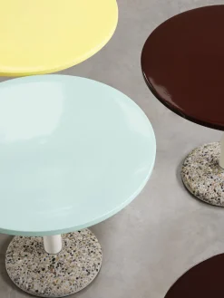 Table ronde en céramique jaune vif 90x74cm - Hay