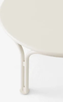 Tables basse ronde de jardin en acier ivoire 70x37cm Thorvald SC108 - &tradition