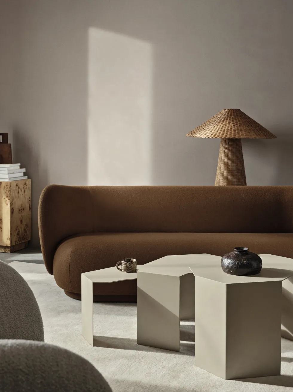 3 tables gigognes en acier cachemire Shard - Ferm living