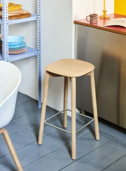 Tabouret chêne massif 75 cm Soft Edge 82 - Hay
