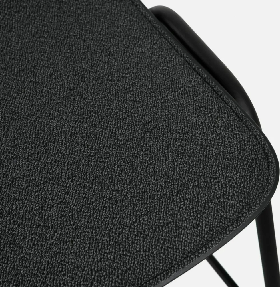 Tabouret de bar 65 cm en tissu noir et cadre noir Touchwood - Hem
