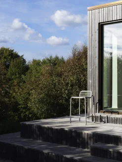 Tabouret de bar en acier noir 65cm Vig Robinia - Normann Copenhagen