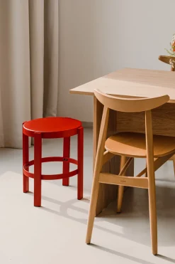 Tabouret de bar en acier rouge tomate 35x45cm Doon - noo.ma