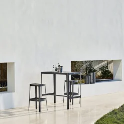 Tabouret de bar en aluminium noir Cut - Cane-Line