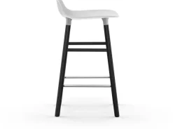 Tabouret de bar en bois noir et pp blanc 65 cm Form - Normann Copenhagen