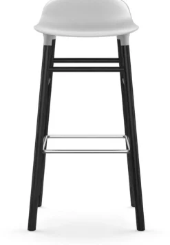 Tabouret de bar en bois noir et pp blanc 75 cm Form - Normann Copenhagen