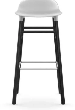 Tabouret de bar en bois noir et pp blanc 75 cm Form - Normann Copenhagen