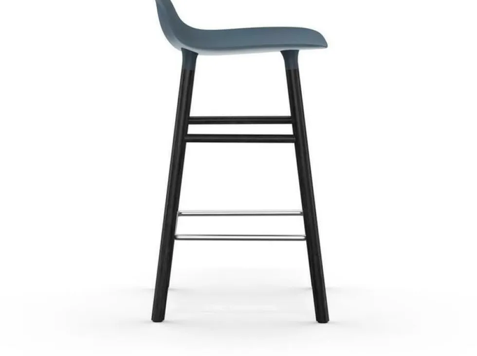 Tabouret de bar en bois noir et pp bleu 65 cm Form - Normann Copenhagen