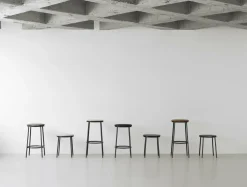 Tabouret de bar en chêne et acier noir 65 cm Circa Oak - Normann Copenhagen