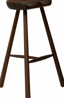 Tabouret de bar en chêne foncé 68 cm Shoemaker - Form & Refine