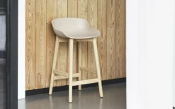 Tabouret de bar en chêne laqué et pp gris 75 cm Hyg - Normann Copenhagen