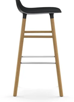 Tabouret de bar en chêne naturel et pp noir 75 cm Form - Normann Copenhagen