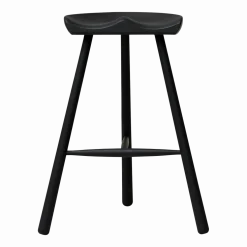Tabouret de bar en hêtre noir 68 cm Shoemaker - Form & Refine