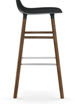 Tabouret de bar en noyer naturel et pp noir 75 cm Form - Normann Copenhagen