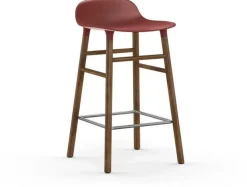 Tabouret de bar en noyer naturel et pp rouge 65 cm Form - Normann Copenhagen