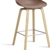 Tabouret de bar en plastique recyclé soft brique et pieds en chêne 65 cm AAS 32 2.0 - HAY