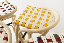 Tabouret de bar en rotin assise bleu gendarme et rouge brique 83x49cm Virage Large - ORCHID EDITION