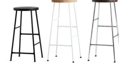 Tabouret en acier chromé et assise en chêne massif noir 33x75cm - HAY