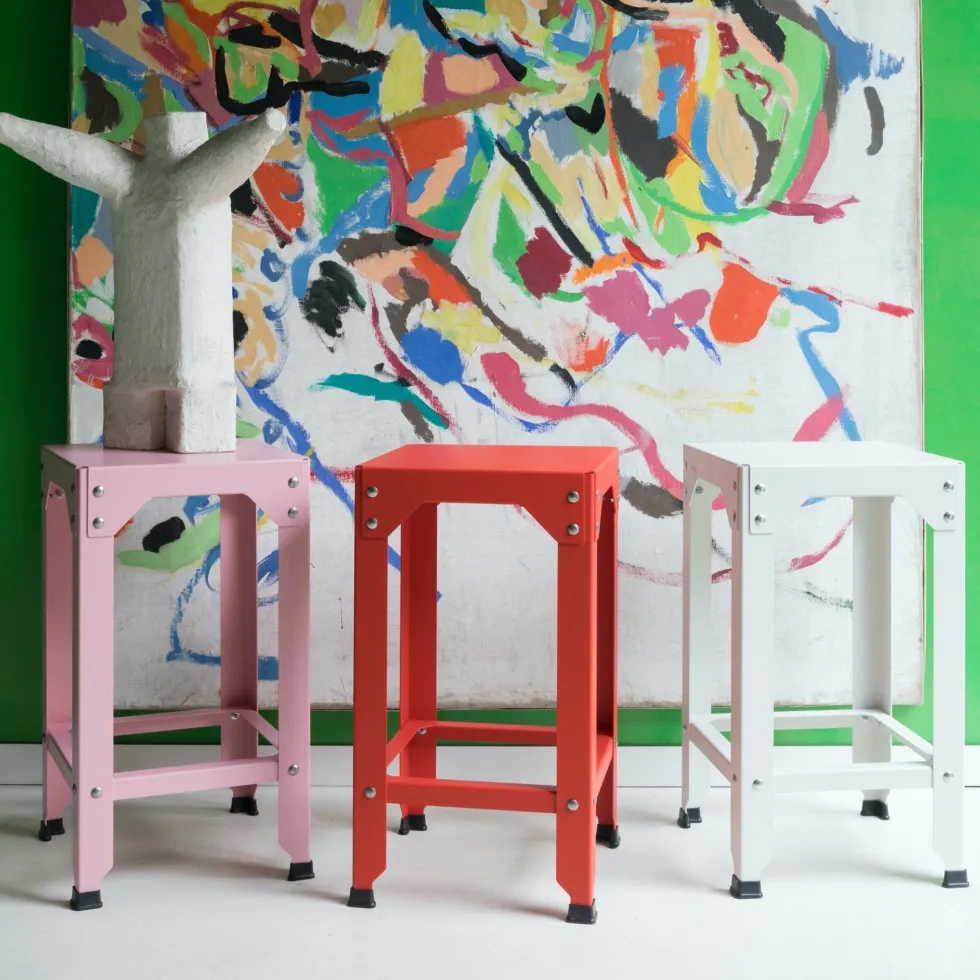 Tabouret haut en acier galvanisé kaki 63 cm Hegoa - Matière Grise