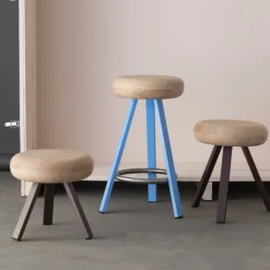Tabouret haut en chêne et acier baby pink 65 cm Smack - Matière Grise