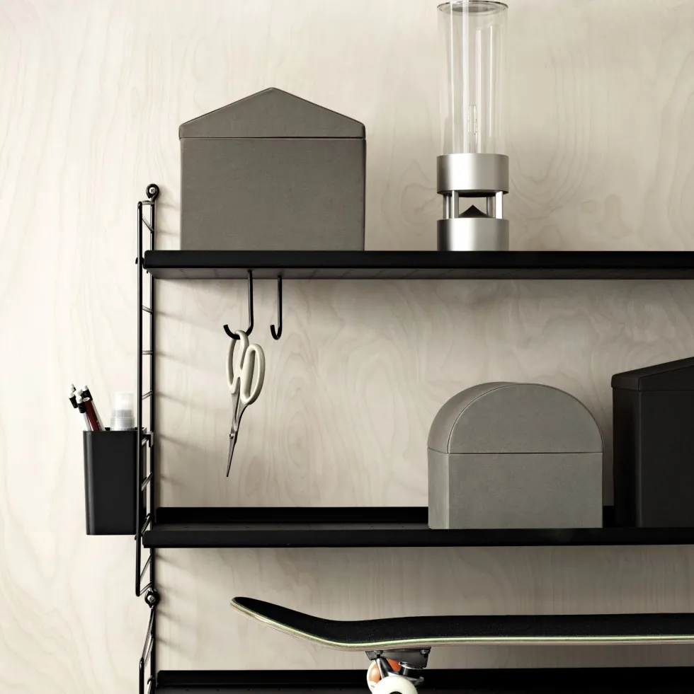 Étagère basse en métal noir 58x2x30cm String System - String furniture