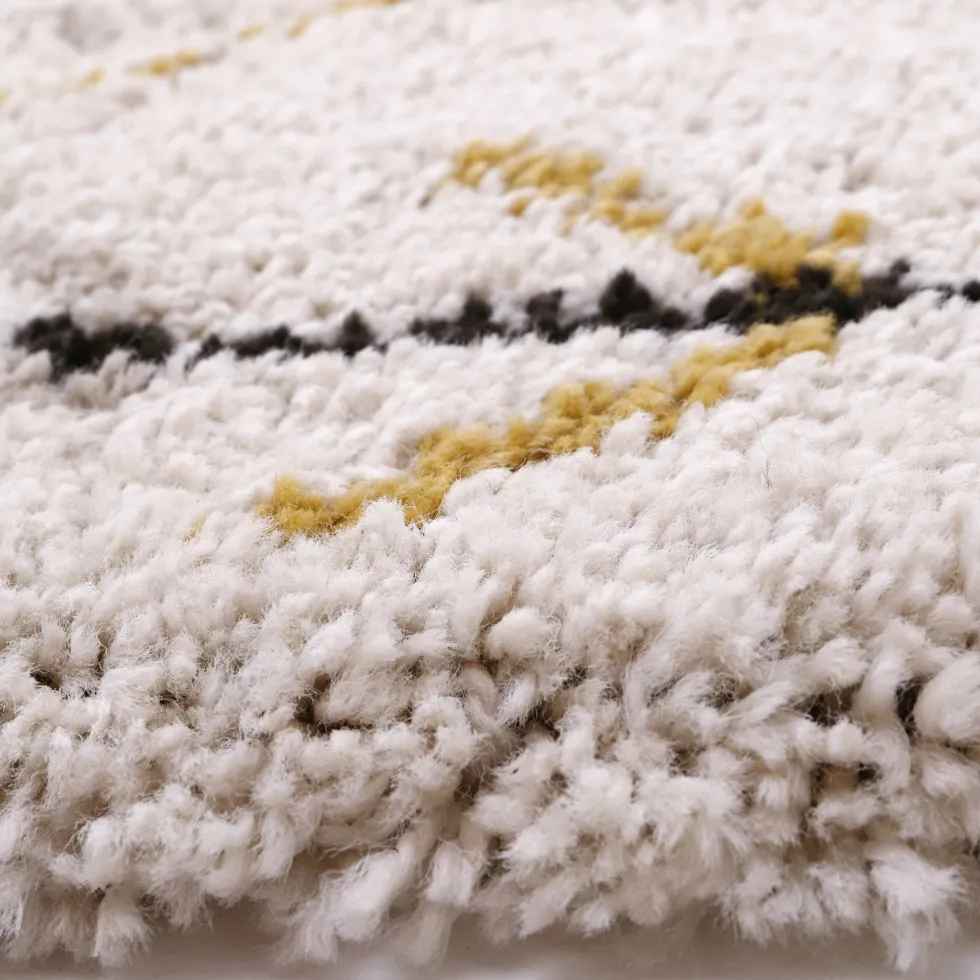 Tapis berbère en polypropylène 135x200 cm Sixto - Nattiot